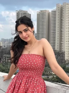 Picture of Aisha Khan